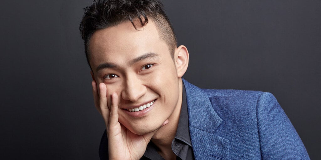 Justin Sun Goes Bananas: Snags Controversial “Comedian” Artwork for $6.4 Million