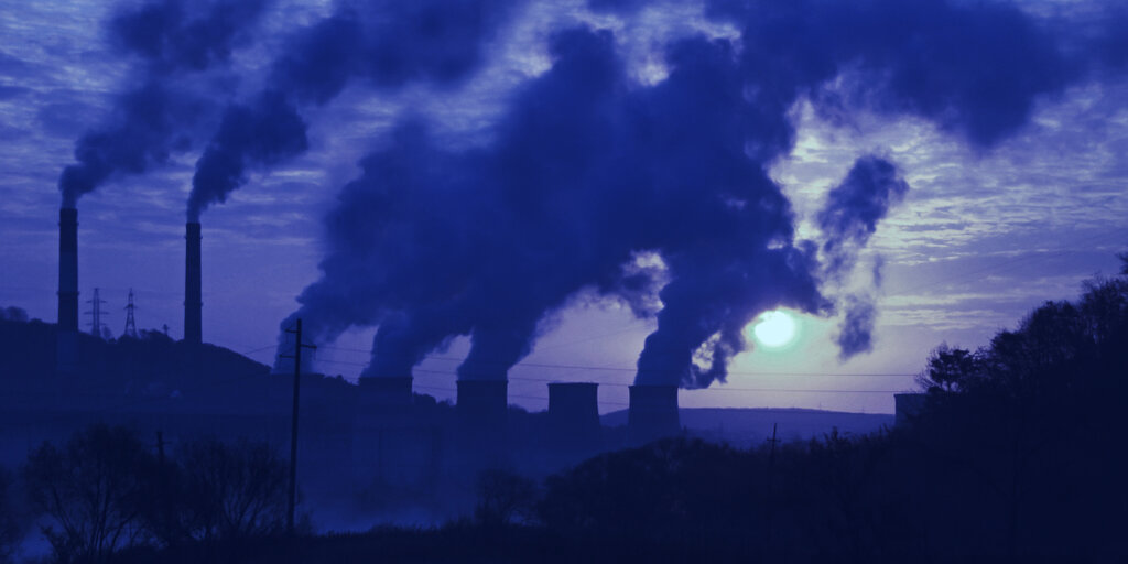 Fossil Fuelled-BTC Miner Greenidge Commits to Offset Emissions