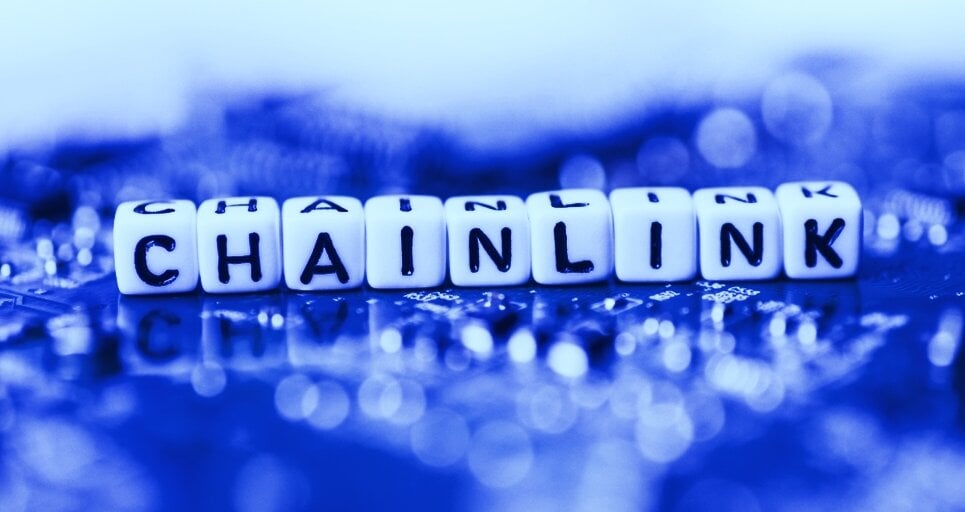 In the new year, Chainlink is launching staking and aims to scale at an “insane…