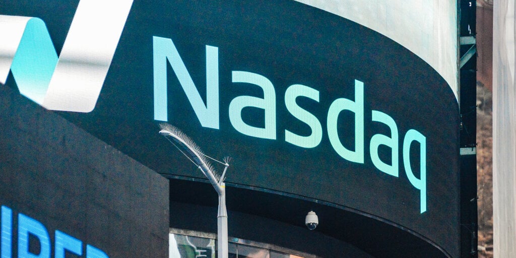 SEC Greenlights Nasdaq List of Choices for BlackRock’s Bitcoin ETF – Decrypt