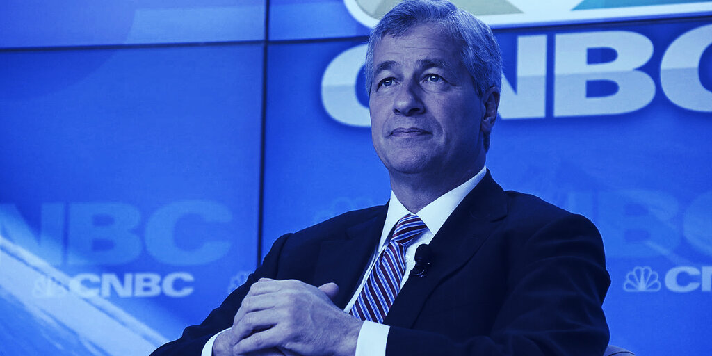 JP Morgan's Jaime Dimon: BTC Regulation a ‘Serious Emerging Issue’
