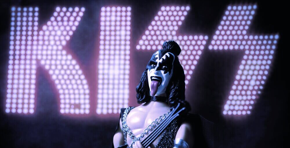 ‘Kiss’ Bassist Gene Simmons Buys Dogecoin and XRP