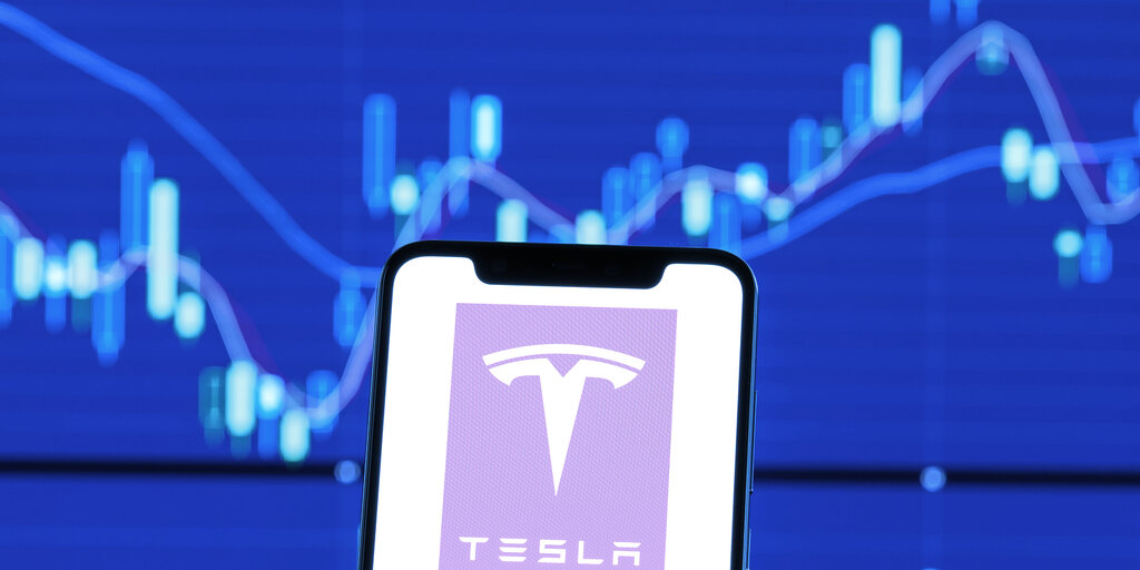 Bitcoin is 'Friend and Foe' for Tesla and Elon Musk: Wedbush