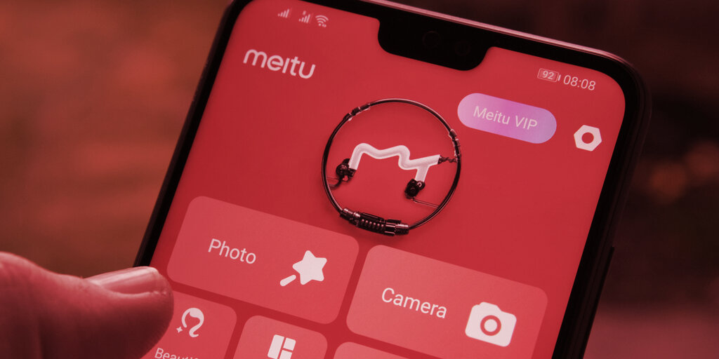 Chinese Tech Firm Meitu Buys $49 Million More in BTC, ETH