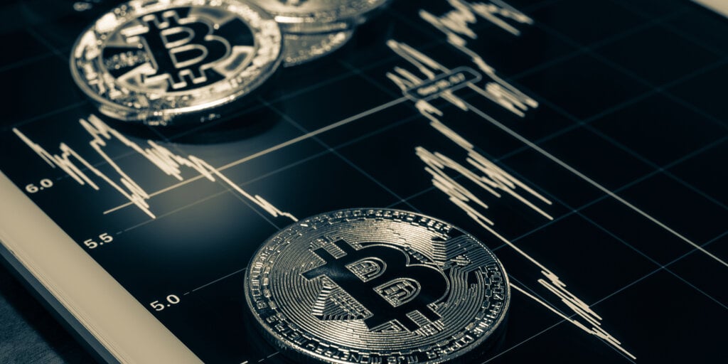 Les ETF Bitcoin et les fonds cryptographiques ont perdu près d'un milliard de dollars la semaine dernière - La Crypto Monnaie