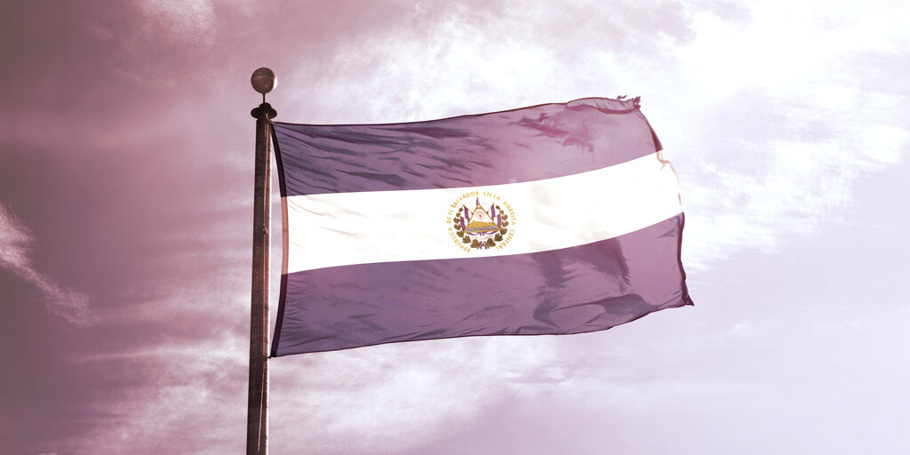 El Salvador's BTC Adoption Is An 'Interesting Experiment': BIS