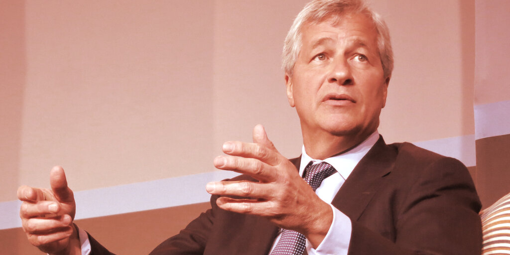 JP Morgan Gives Wealth Management Clients Access to BTC, ETH Funds