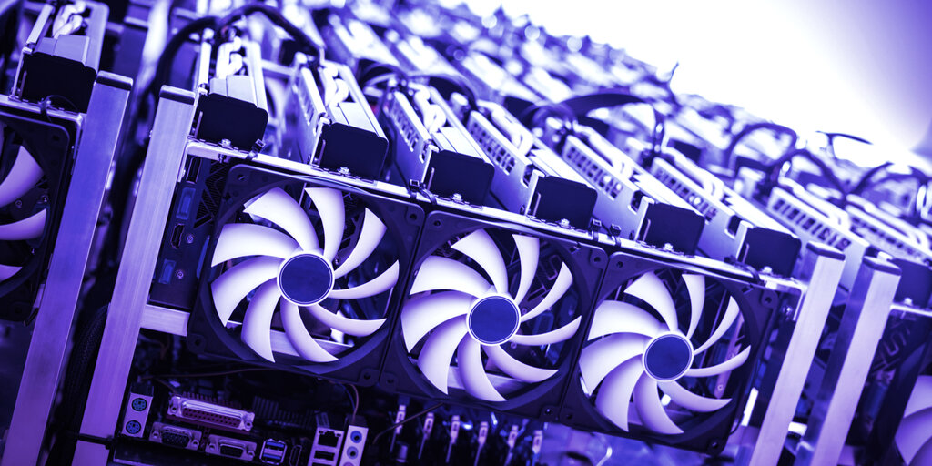 Bitcoin Miner Riot Earned $9.5M for Shutting Down During Texas Heatwave