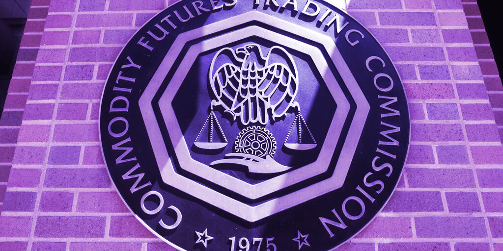 CFTC Commissioner Clarifies Agency’s Role in Regulating BTC