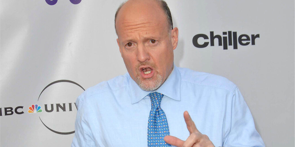 Unexpected Twist: Jim Cramer Advocates for Selling Bitcoin as Market Dynamics Shift