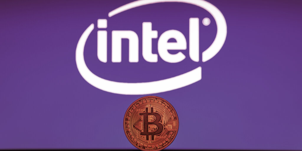 Intel Unveils New Bitcoin Mining Chip and 3,600-Watt Mining Rig
