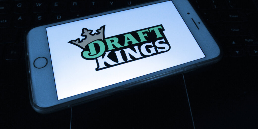 First Tom Brady NFTs Launch on DraftKings Marketplace This Week - Decrypt