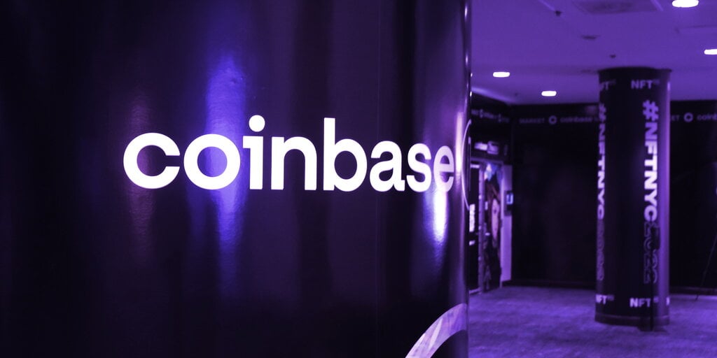 Coinbase Cites Bear Market for Suspending Affiliate Program With Influencers: Report