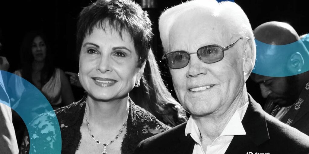$17 Million in XRP Allegedly Stolen From Widow of Country Music Legend George Jones