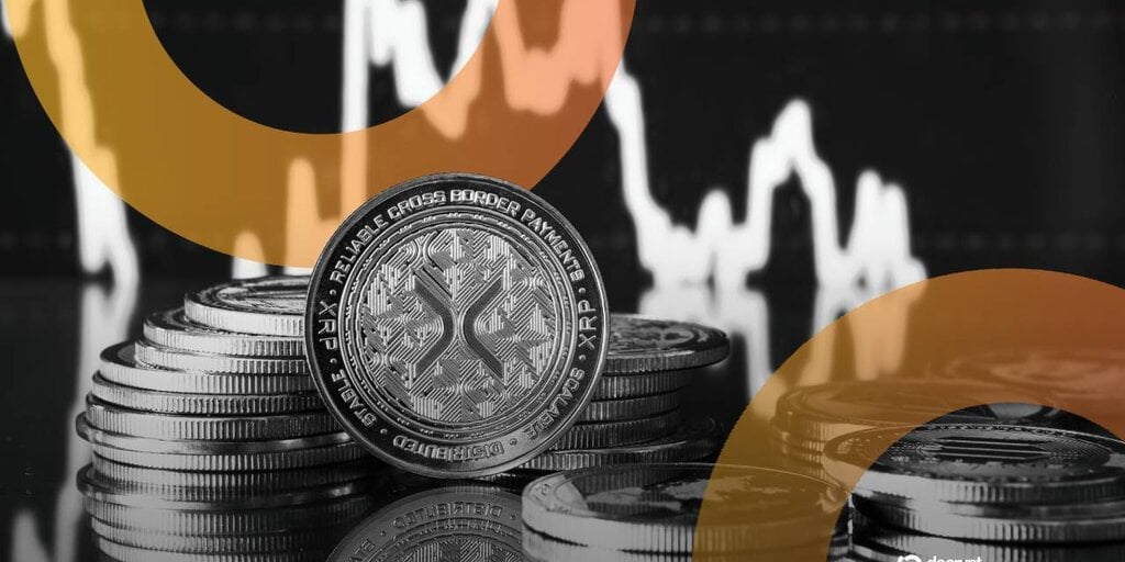 🟨CRYPTO ANALISI: "Balene Accumulano Cardano e XRP Nonostante il Calo di Bitcoin"