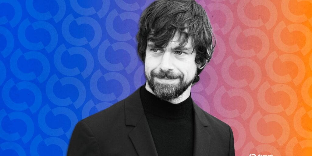 Dorsey, Lummis Push for Bitcoin Tax Relief as Block Expands BTC Payments