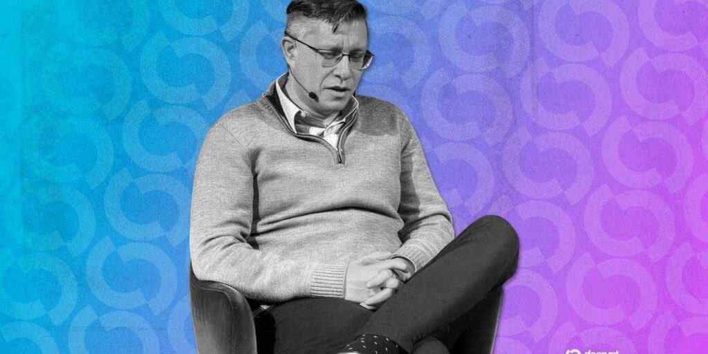 Morning Minute: Beeple Goes Mega-Viral with Robot Dogs – Decrypt