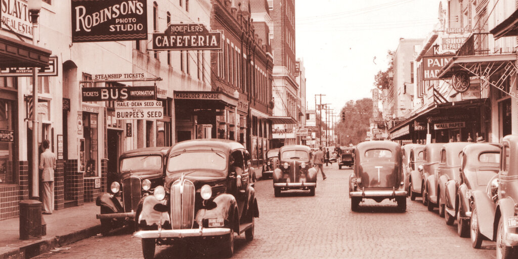 This AI Was Trained Only on Pre-1930 Text. We Asked It About Hitler, Stocks, and the Future? — GLOBAL — ERYU PROJECT