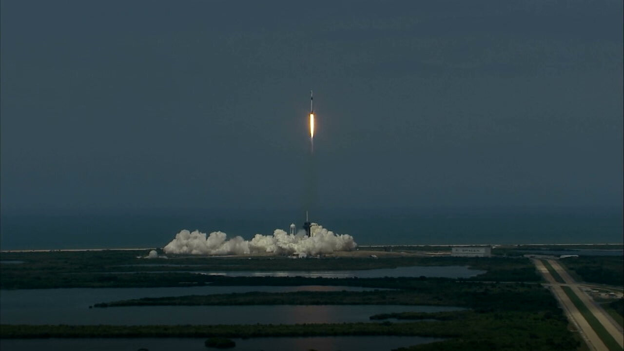 SpaceX rocket launch