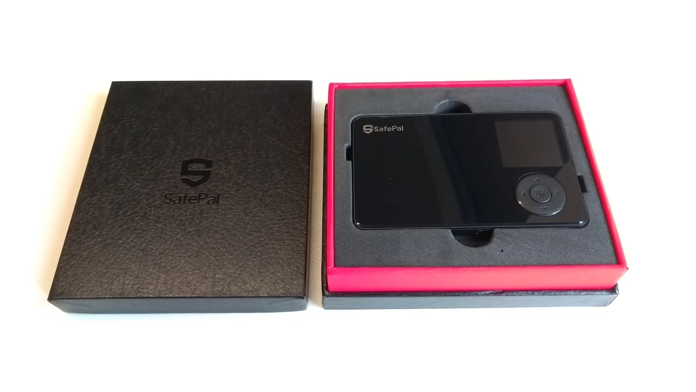 SafePal S1 hardware wallet
