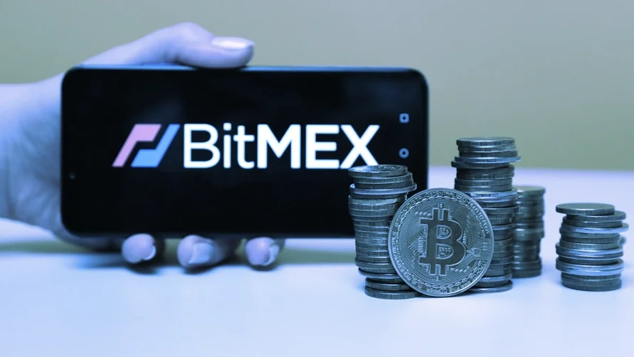Bitcoin's price has fallen by about $500 following the ness of BitMEX charges. Image: Shutterstock
