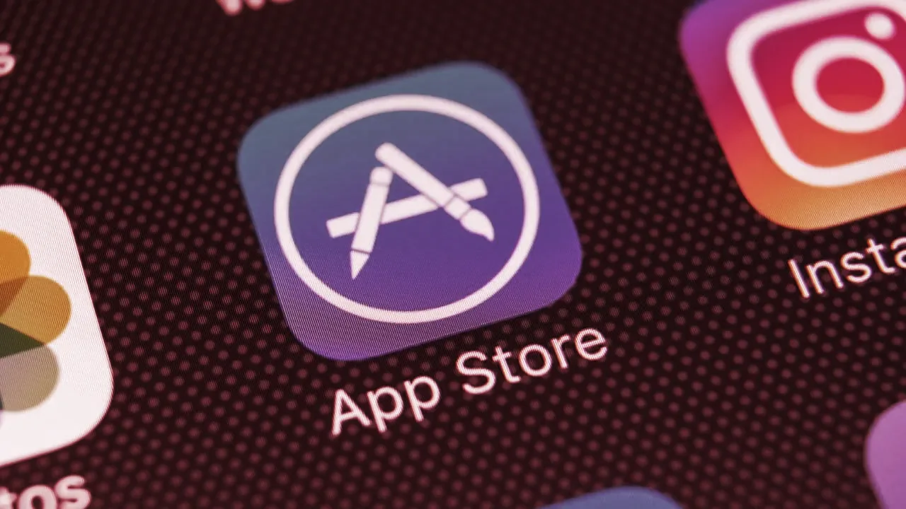 Apple App Store for iOS. Image: Shutterstock