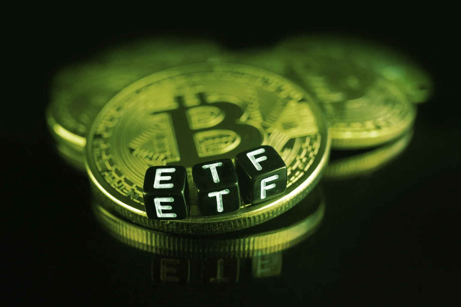 American investors are still waiting for a Bitcoin ETF. Image: Shutterstock