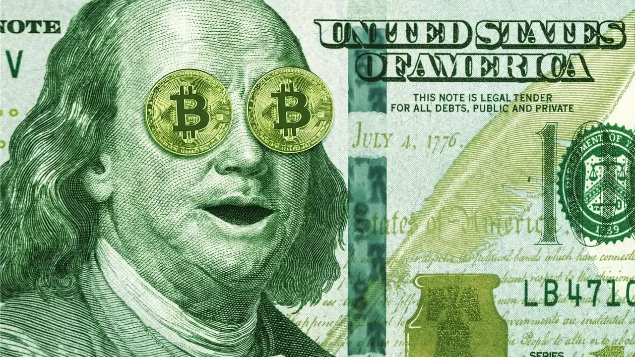 Could Bitcoin ever supplant the dollar as the world's reserve currency? Image: Shutterstock