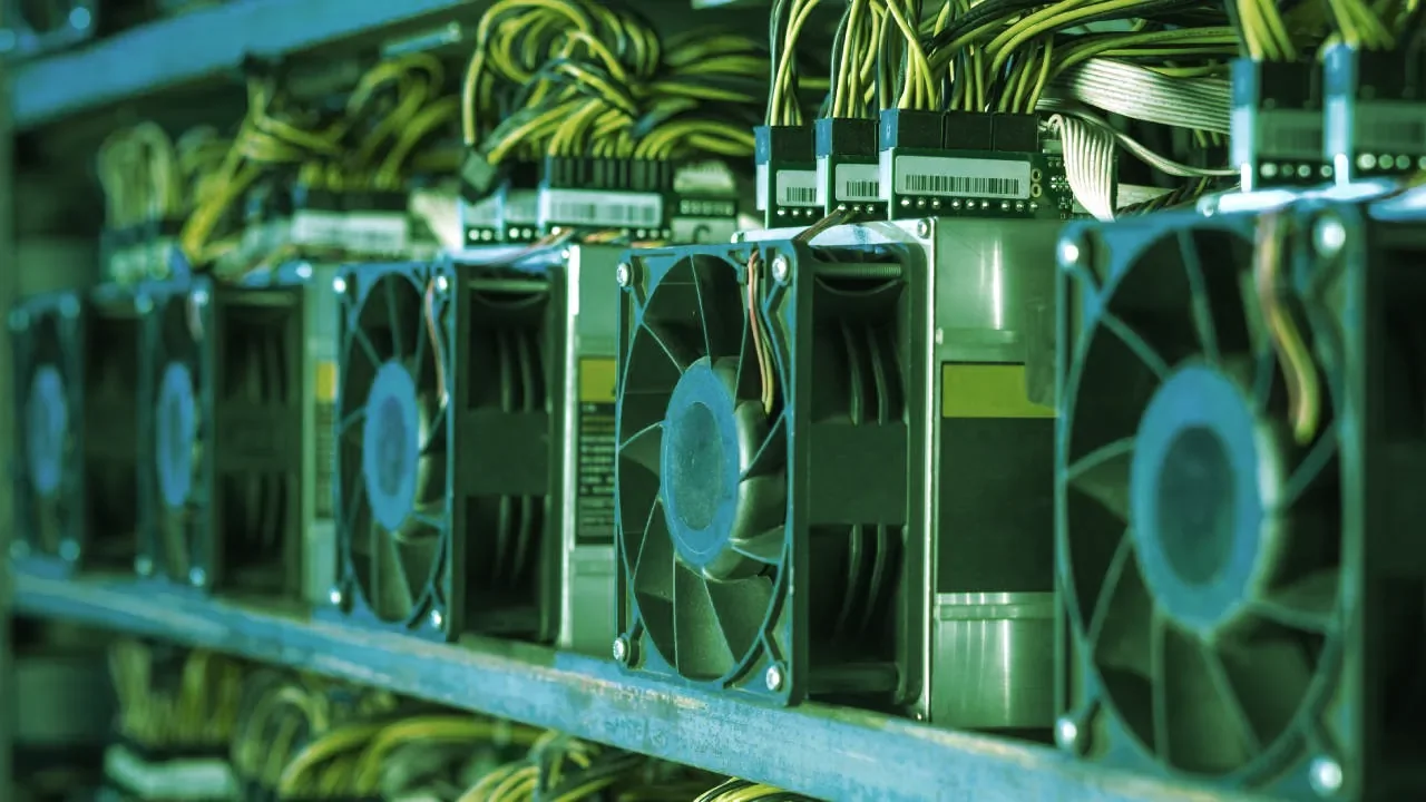 Cryptocurrency miners. Image: Shutterstock