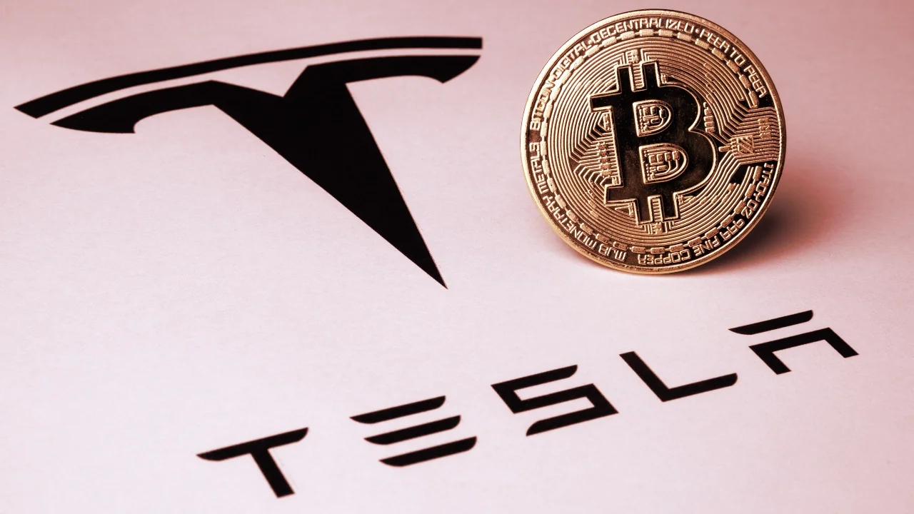Elon Musk's Tesla holds billions in Bitcoin. Image: Shutterstock