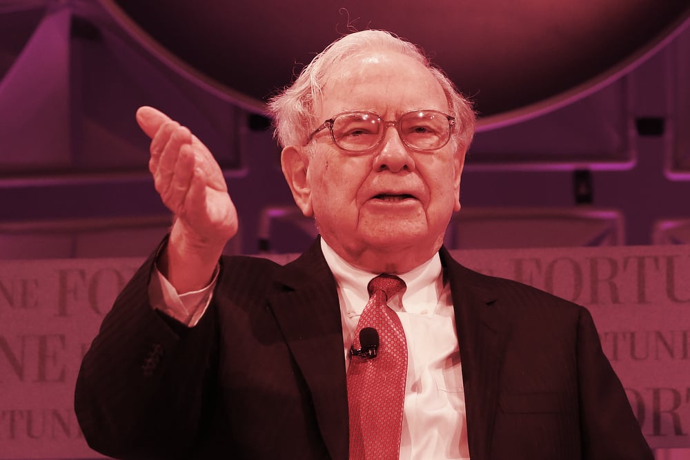 Elon Musk Weighs in After Warren Buffett Says He Wouldn't Pay $25 for Every Bitcoin