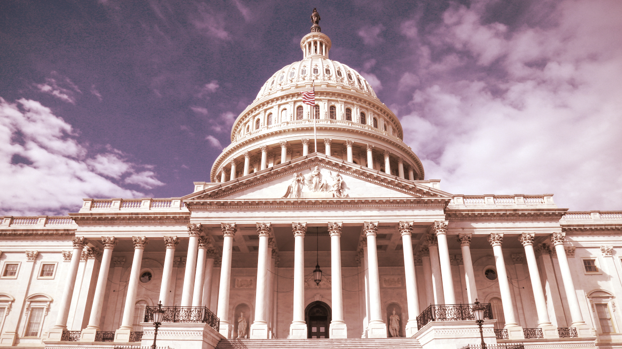 Stablecoin Legislation Looms Despite Threat of Government Shutdown