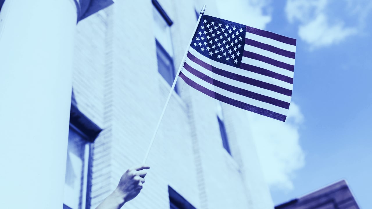 Conservative Pundits in US Pump Right Wing Cryptocurrencies