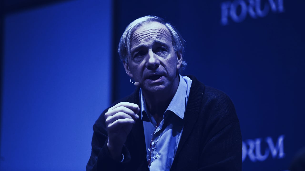 Ray Dalio Sees 'Merit' in Bitcoin, Says It's 'Younger Generation's Alternative to Gold'
