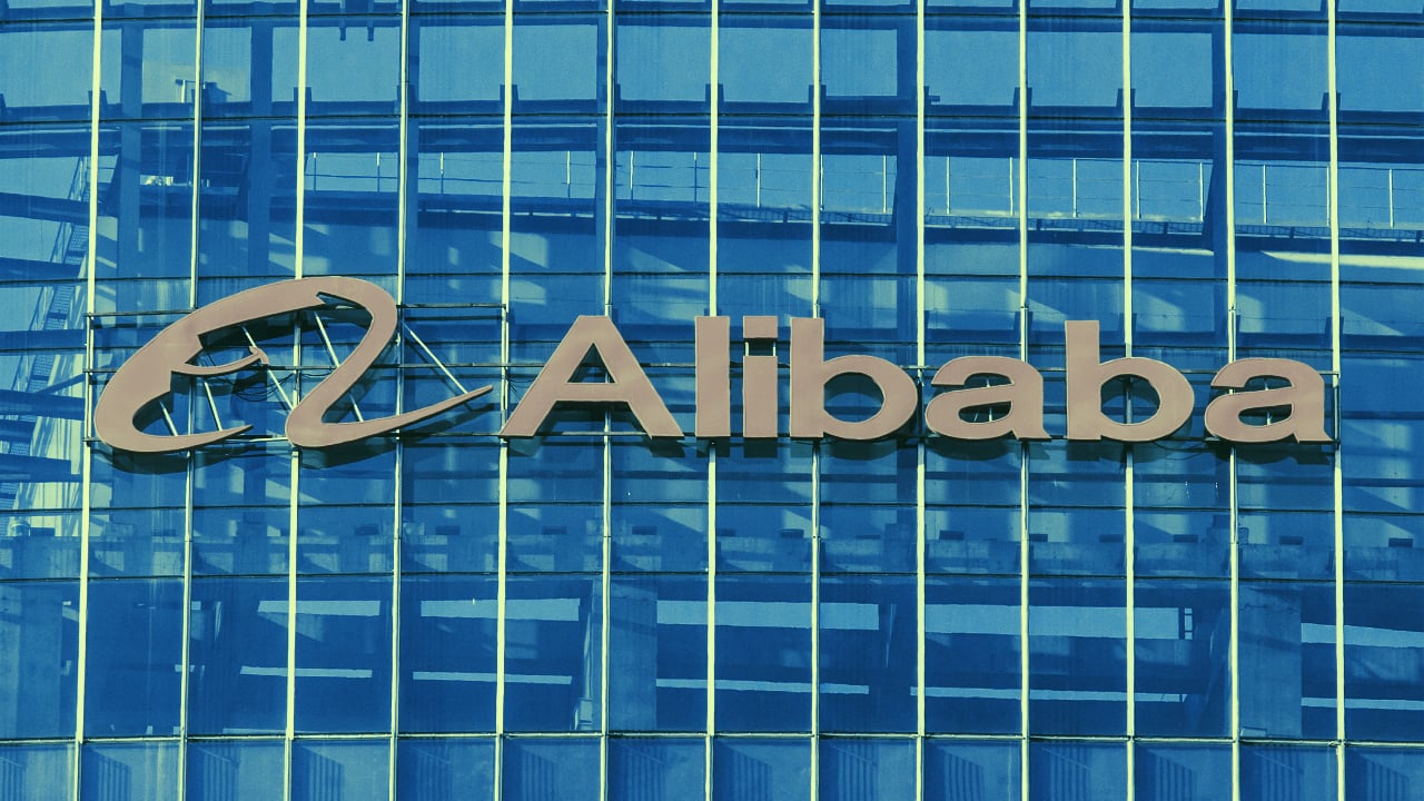 Alibaba Executive Vice Chairman Says 'I Like Crypto' Amid China's Ban