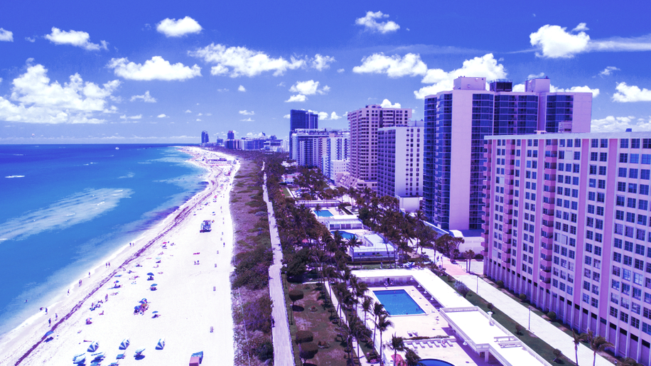 Miami Will Start Giving Some of Its Residents Free Bitcoin: Mayor Suarez
