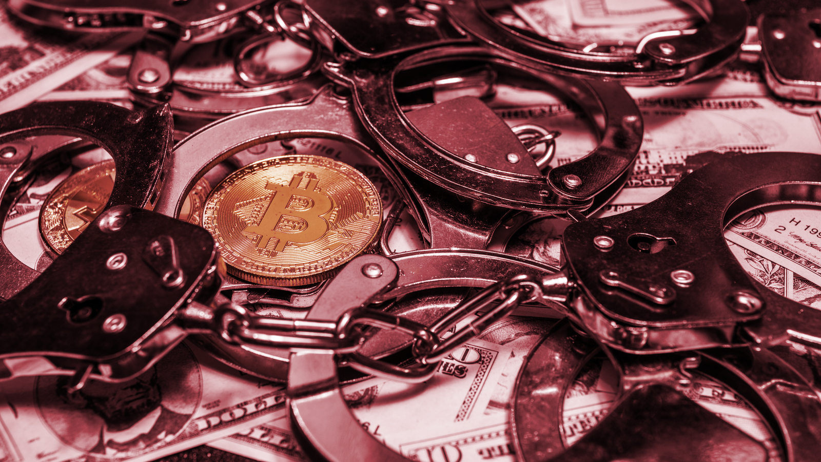 Bitcoin fraud. Image: Shutterstock
