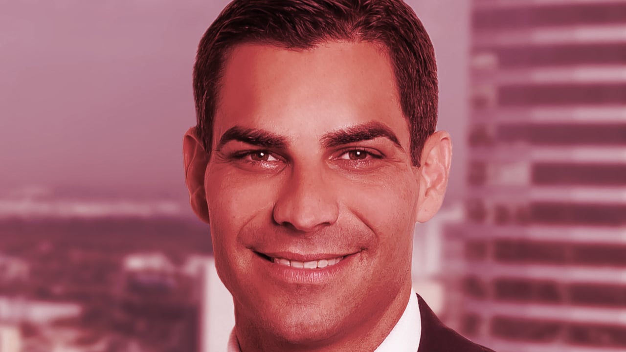 Miami Mayor Personally Bought Bitcoin and Ethereum When $1.9 Trillion Stimulus Bill Passed