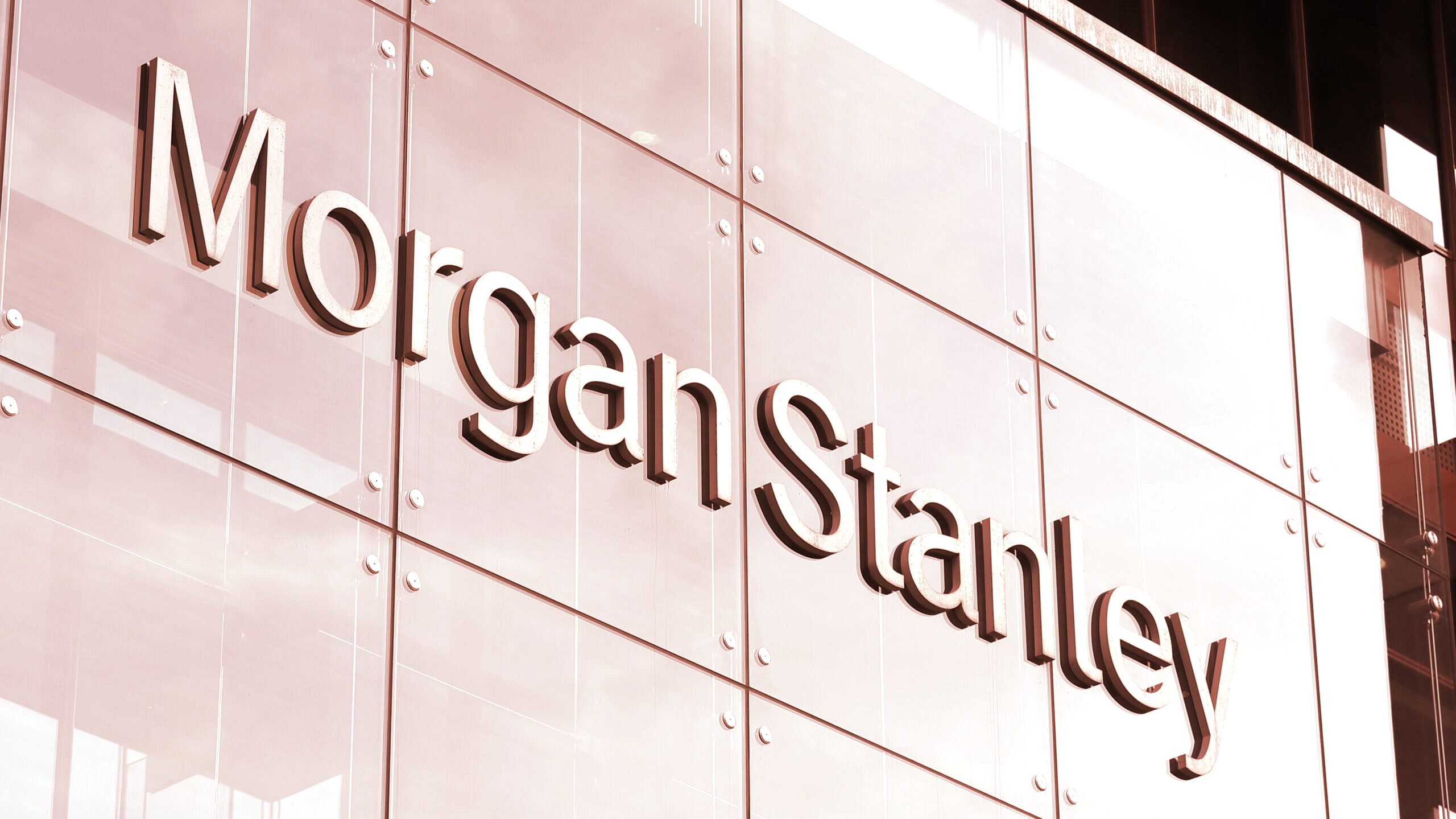 Morgan Stanley Adds More Grayscale Bitcoin Shares Despite Heavy Discount