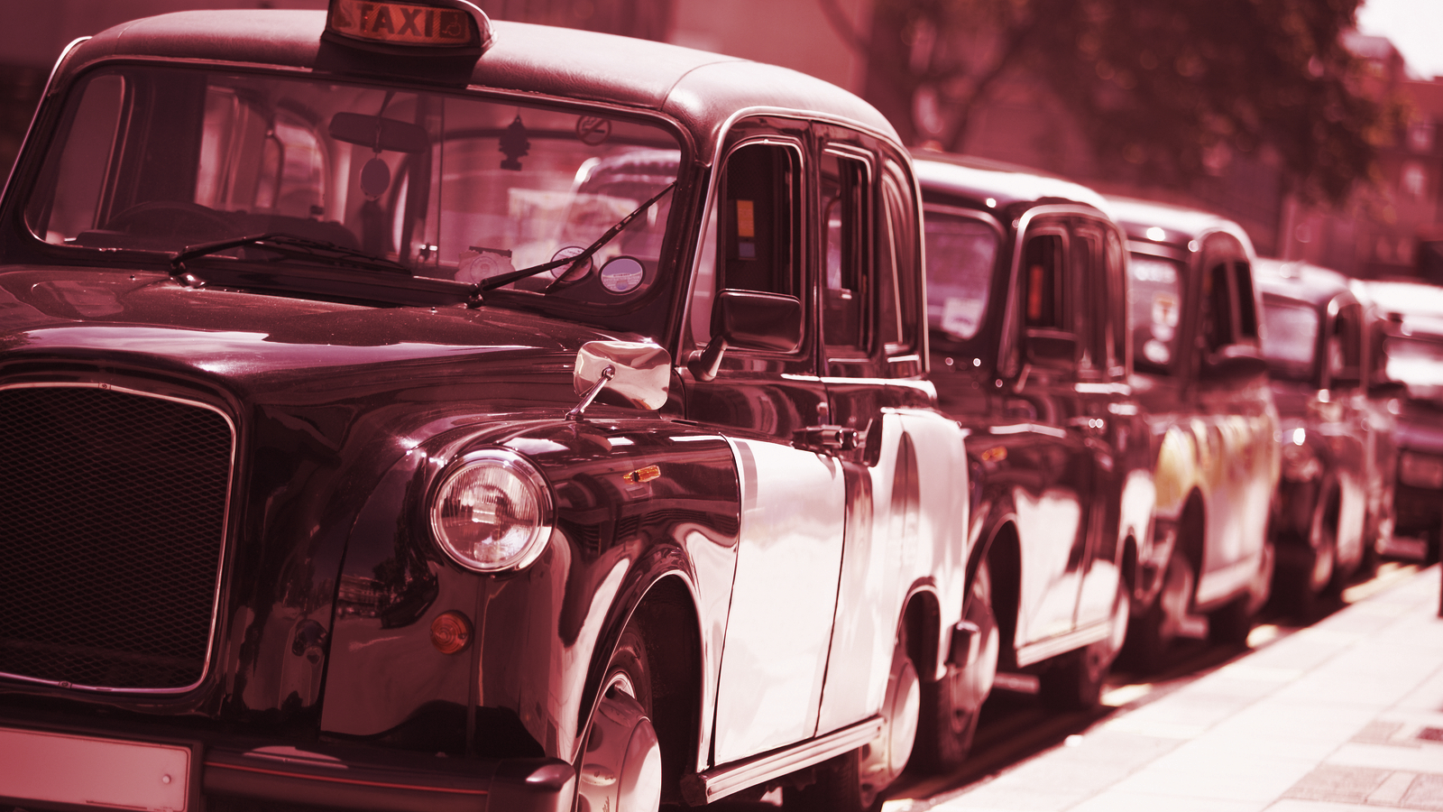 10,000 UK Taxis to Take Crypto Payments on Ethereum - Decrypt