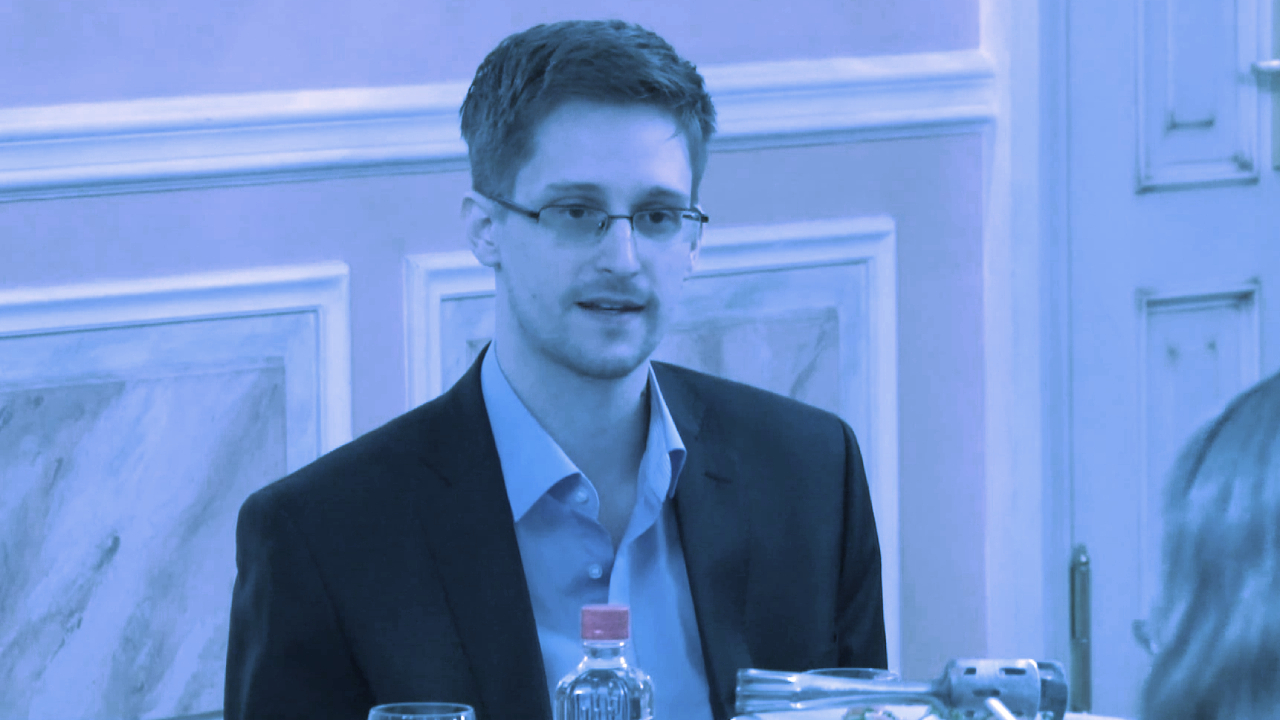Edward Snowden: CBDCs Are 'Cryptofascist currencies' That Could 'Casually Annihilate' Savings