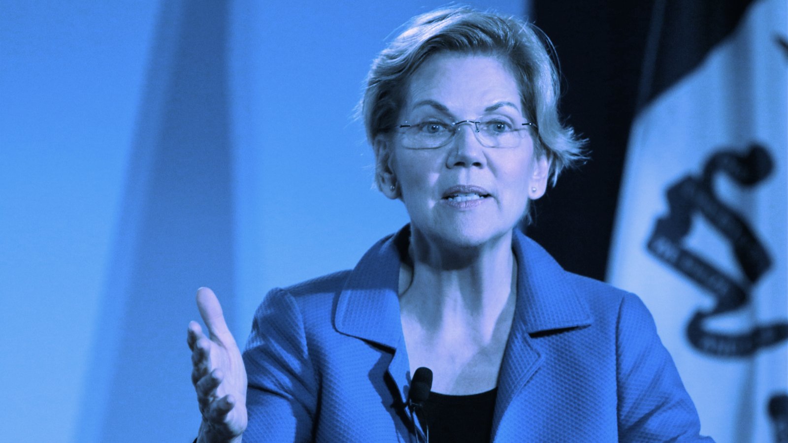 Elizabeth Warren Urges Zuckerberg to Halt Facebook's Crypto Wallet Novi