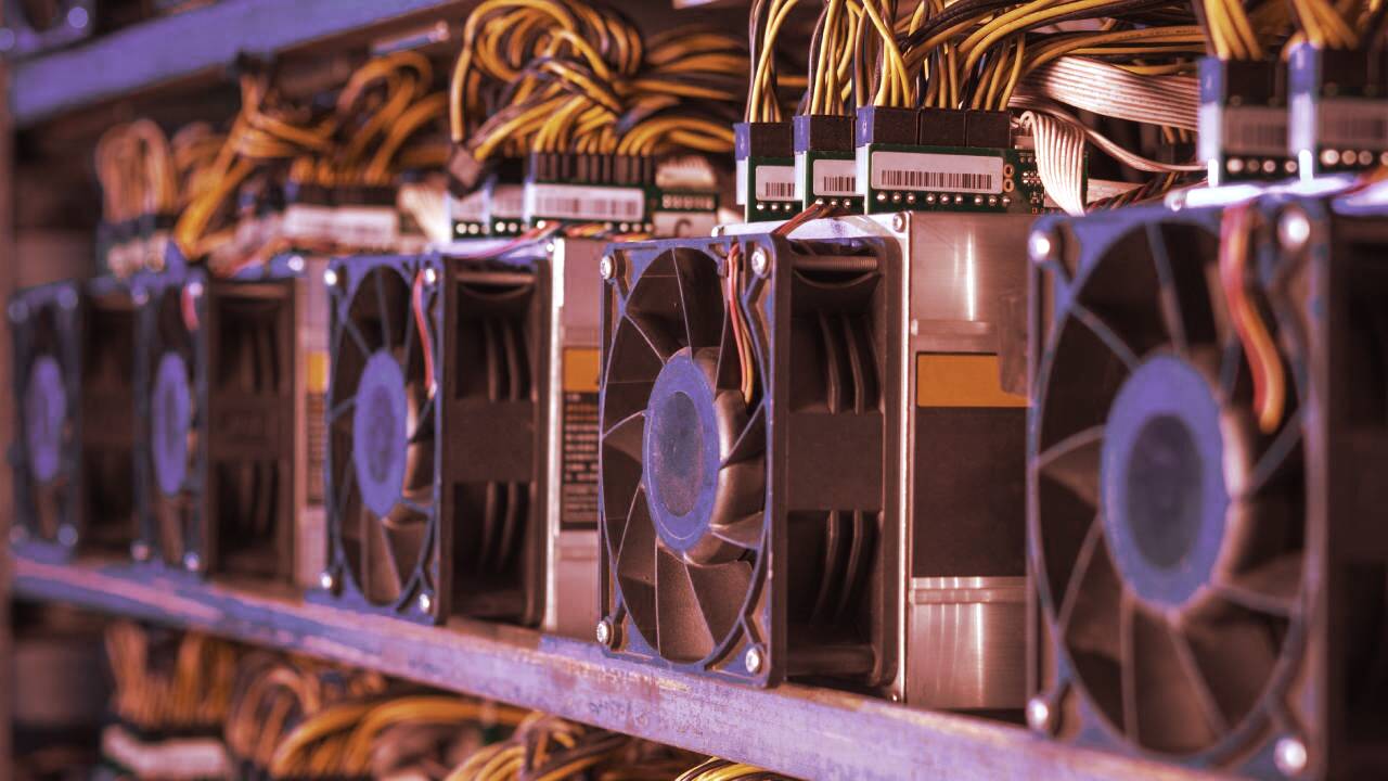 Bitcoin Miner Iris Energy Plans $200m Raise Ahead of Nasdaq Listing