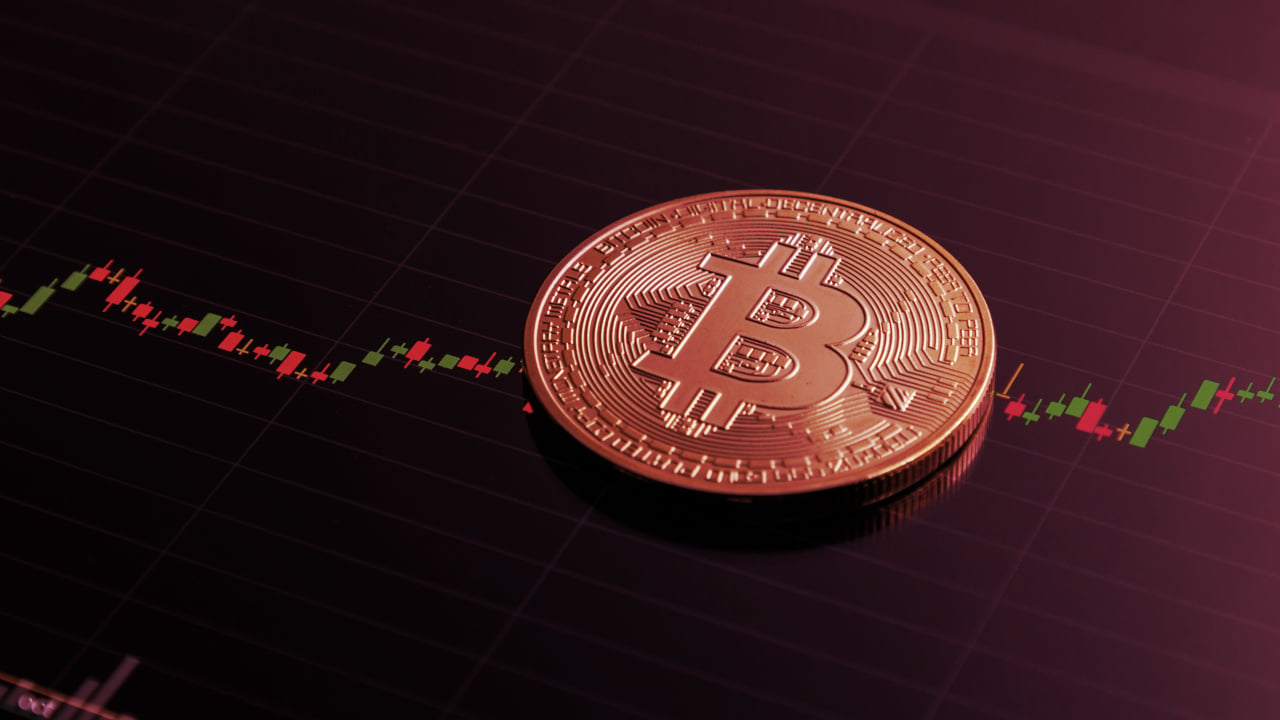 VanEck Bitcoin Futures ETF Ends First Day With $9.6M Under Management as BTC Dips 5%