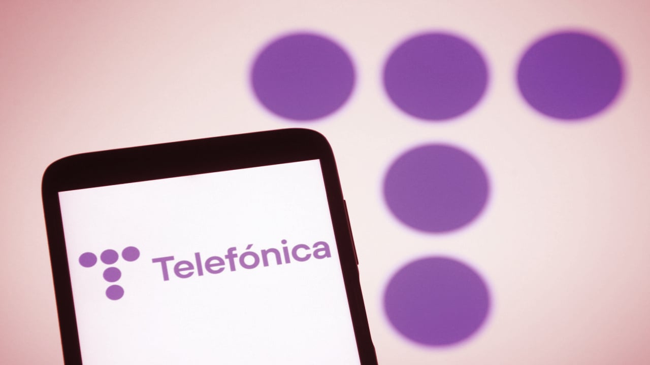 Telefónica Invests in Crypto Exchange, Launches Payments Pilot