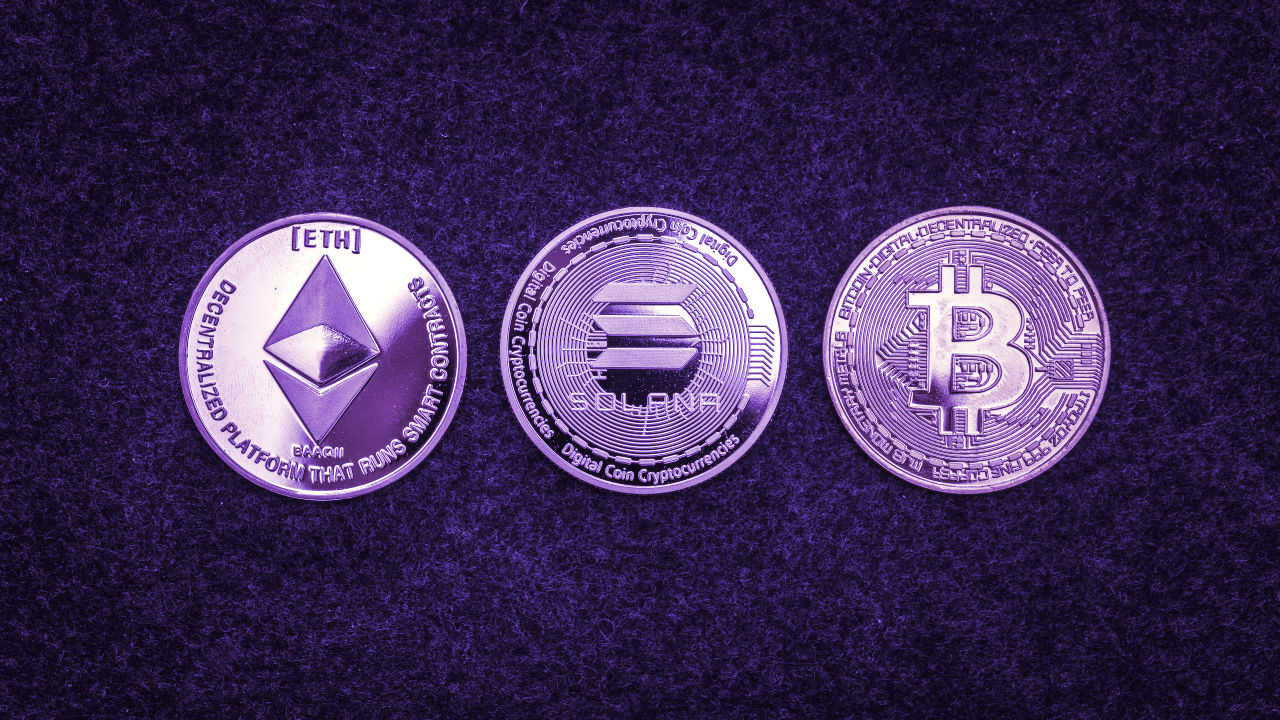 Bitcoin, Ethereum, Solana Swing Wildly as Market Reacts to Binance-FTX Bombshell