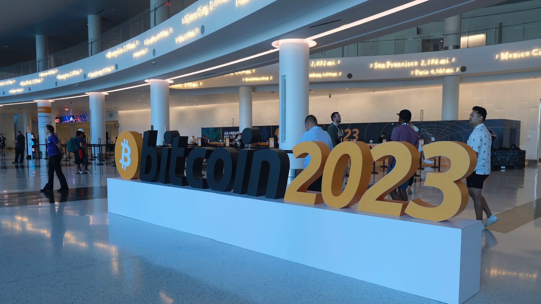 CoinStats Bitcoin 2023 Attendees in Miami Blame Bear Ma...