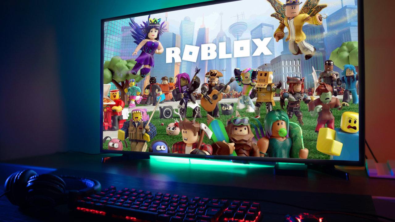 Roblox plans PlayStation debut, new world-building AI tools