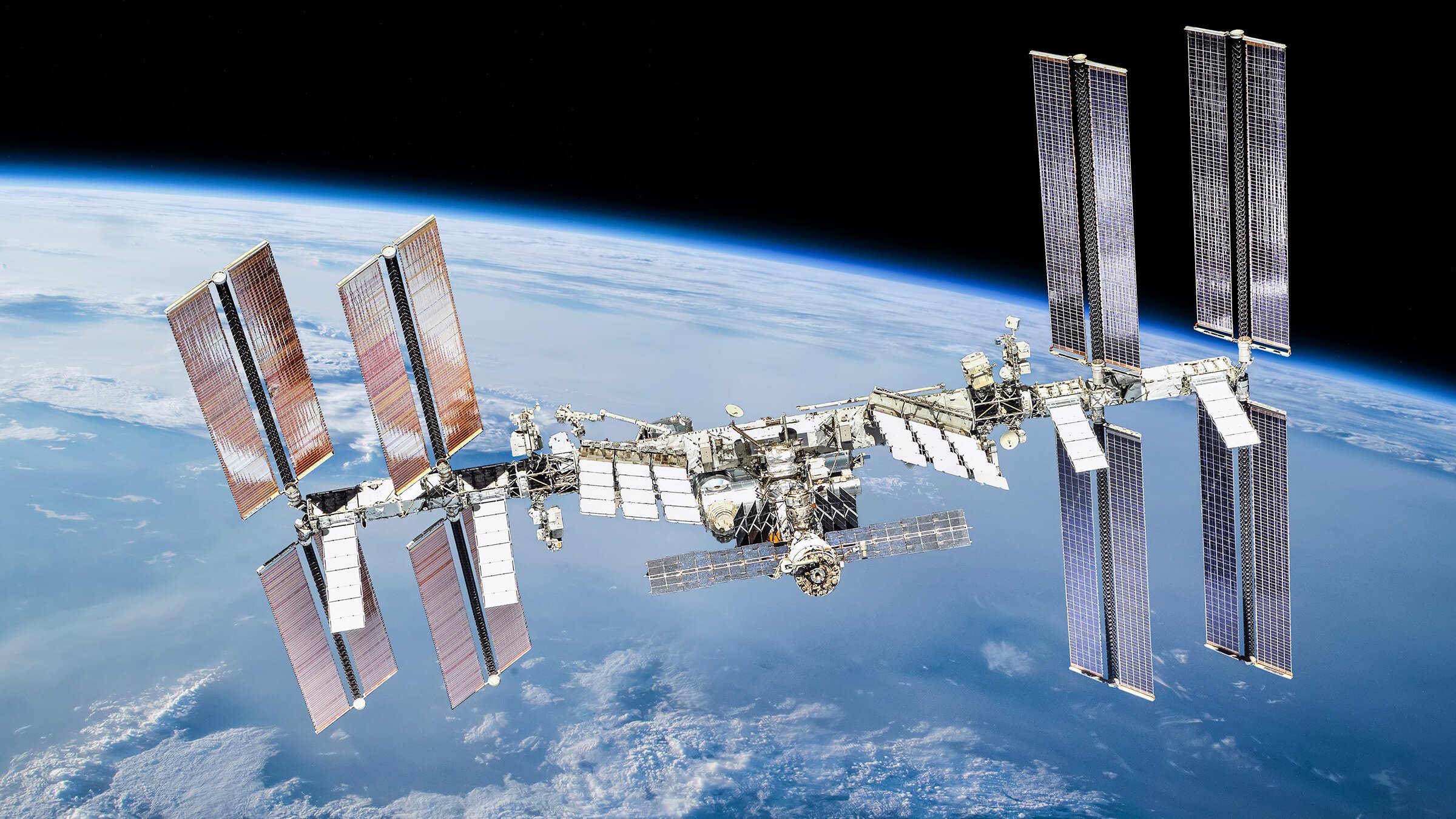 UK Firm Gets Nearly $400K to Make Medicine in Space