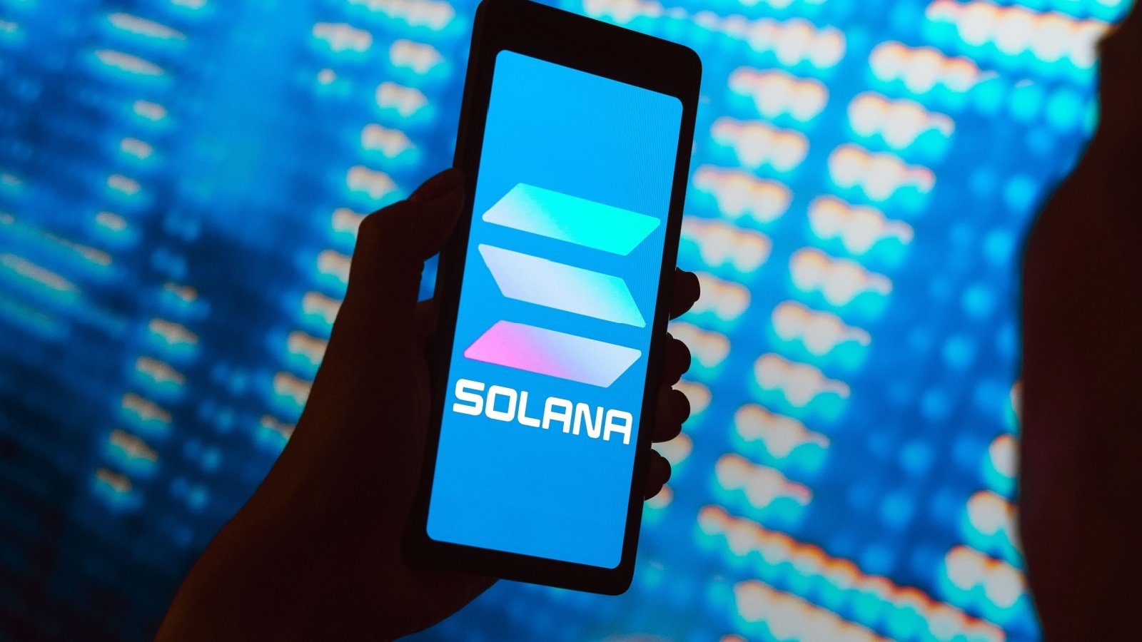 Solana DeFi Trading Volume Tops Ethereum for the First Time in July—Here's Why